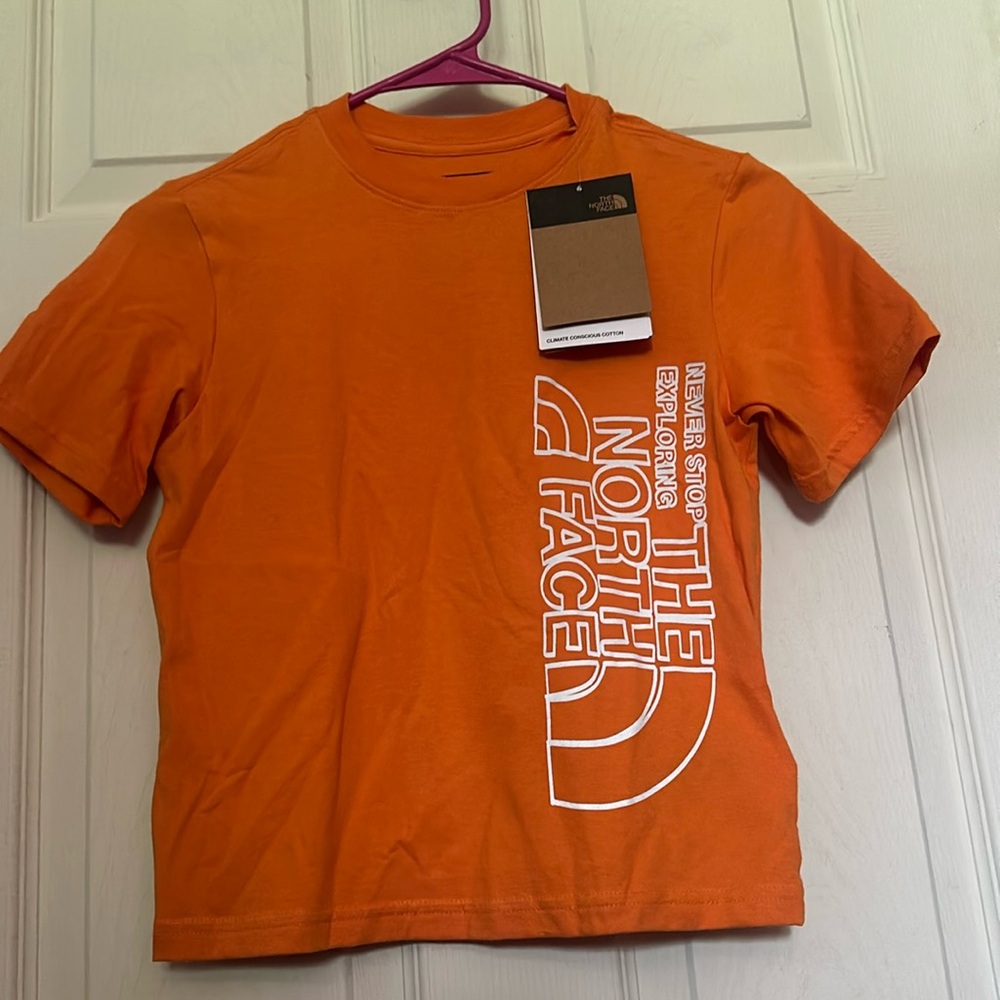 The North Face Graphic Short Sleeve T-Shirt: ORANGE: NEW WITH TAGS: XS (6)
